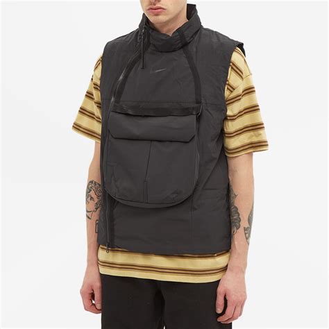 Nike tech utility vest